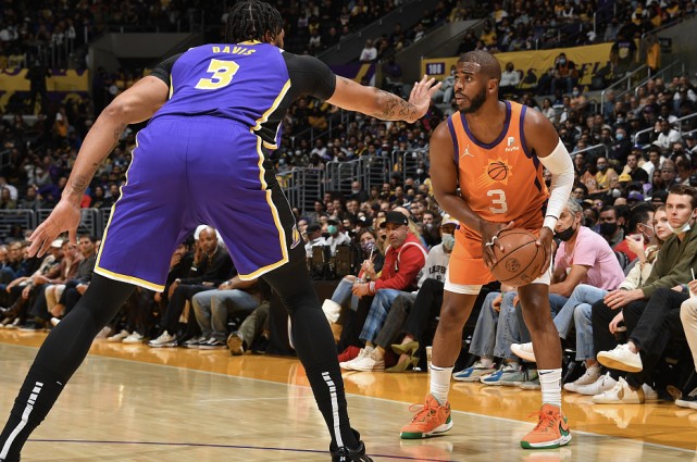 声名鹊起的 声名鹊起的