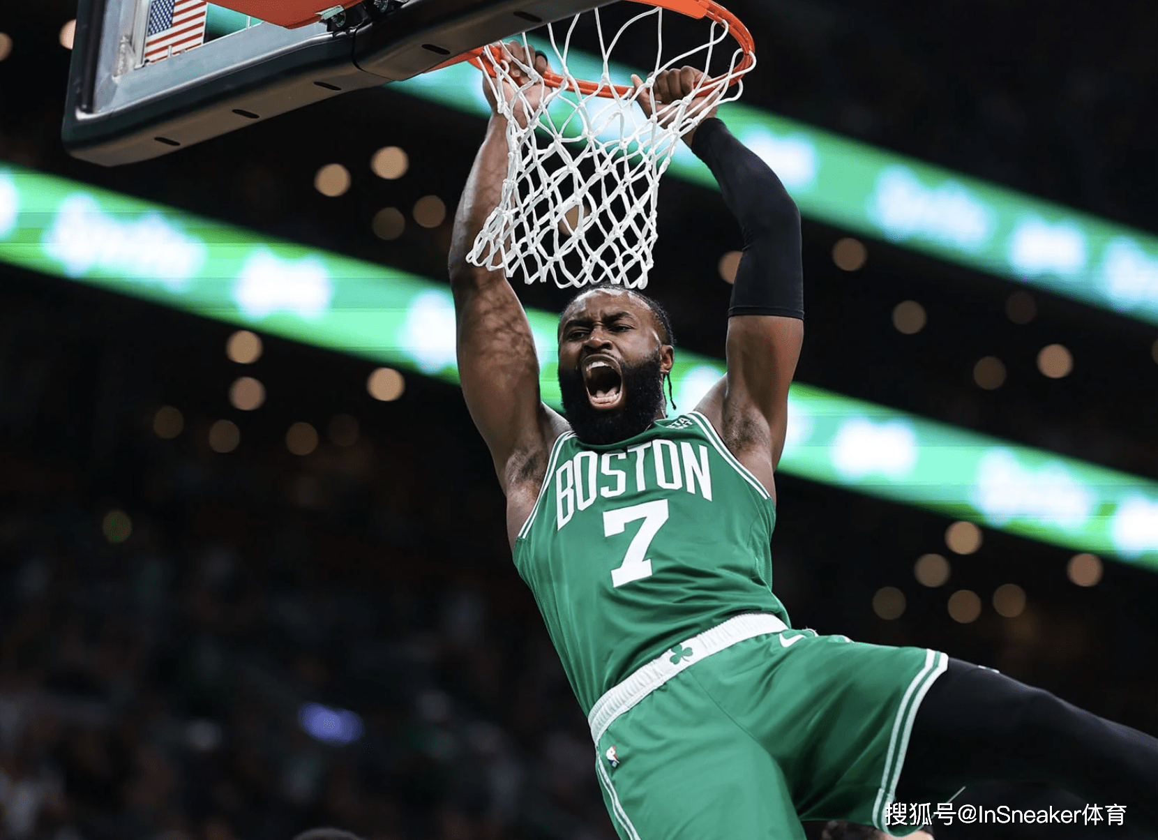 防守稳固的 防守稳固的