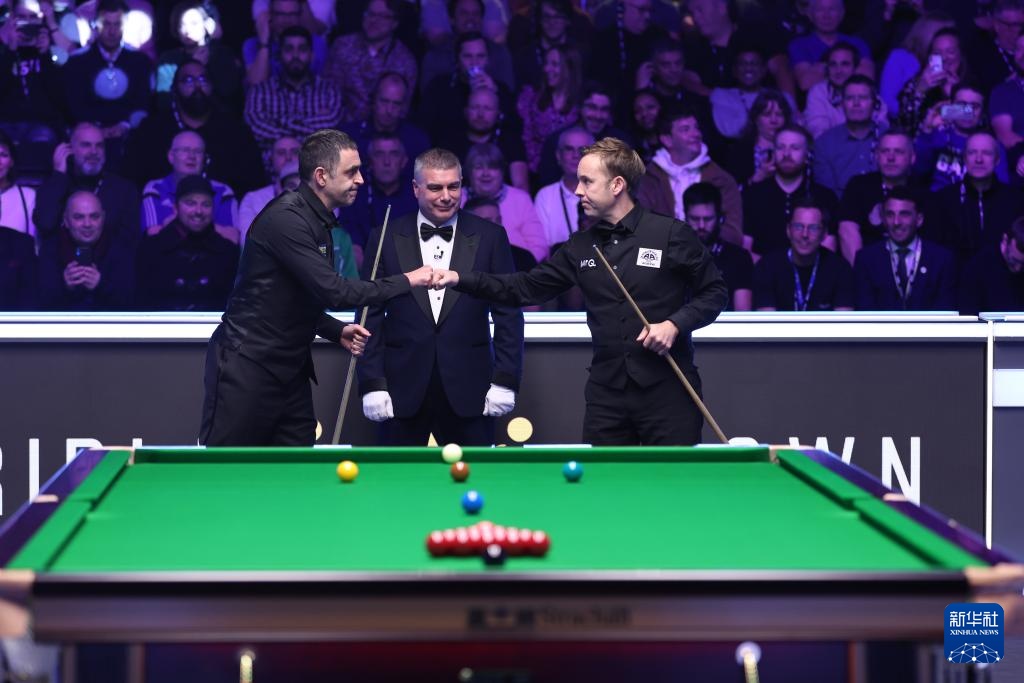 国安的中场 国安的中场